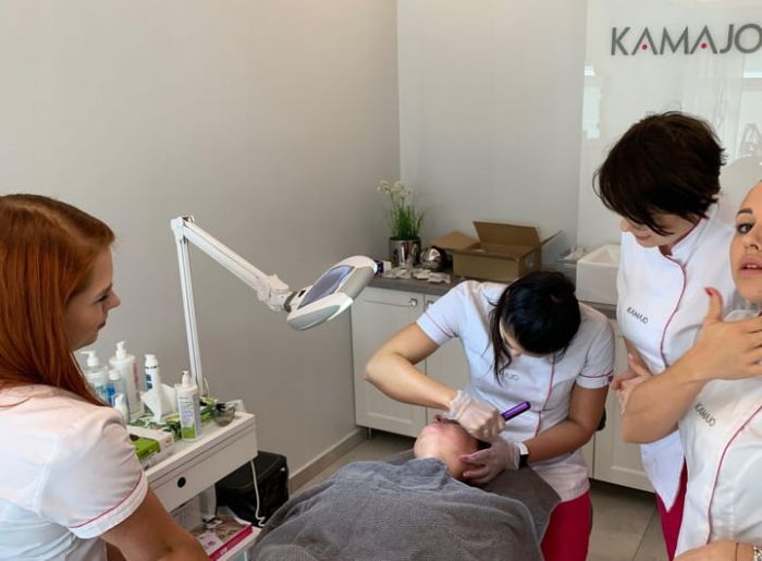 kombajn kosmetyczny KAMERA, ANALIZATOR SKÓRY oczyszczanie wodorowe